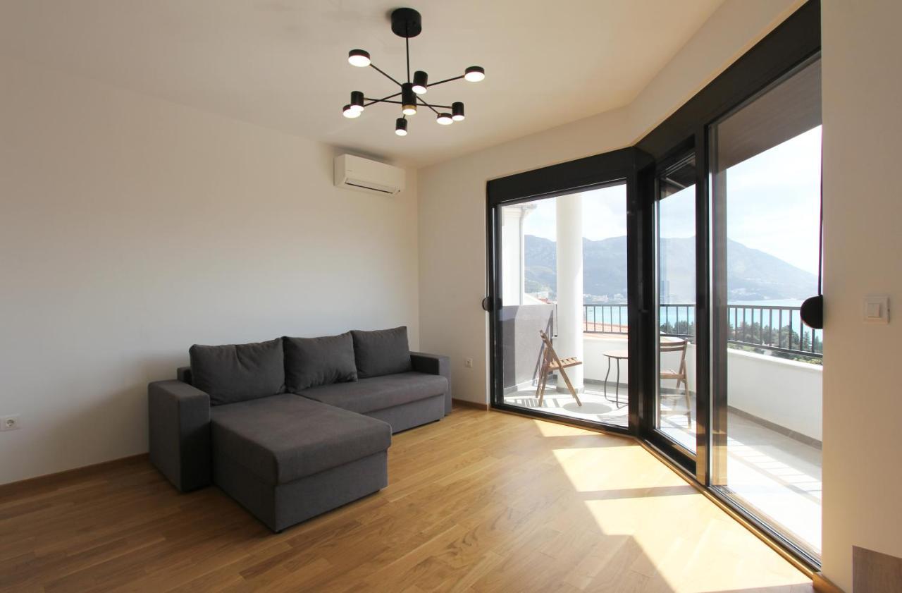 בודווה Sea View Apartment In Becici מראה חיצוני תמונה