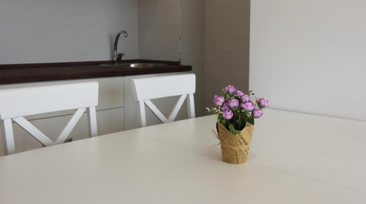בודווה Sea View Apartment In Becici מראה חיצוני תמונה