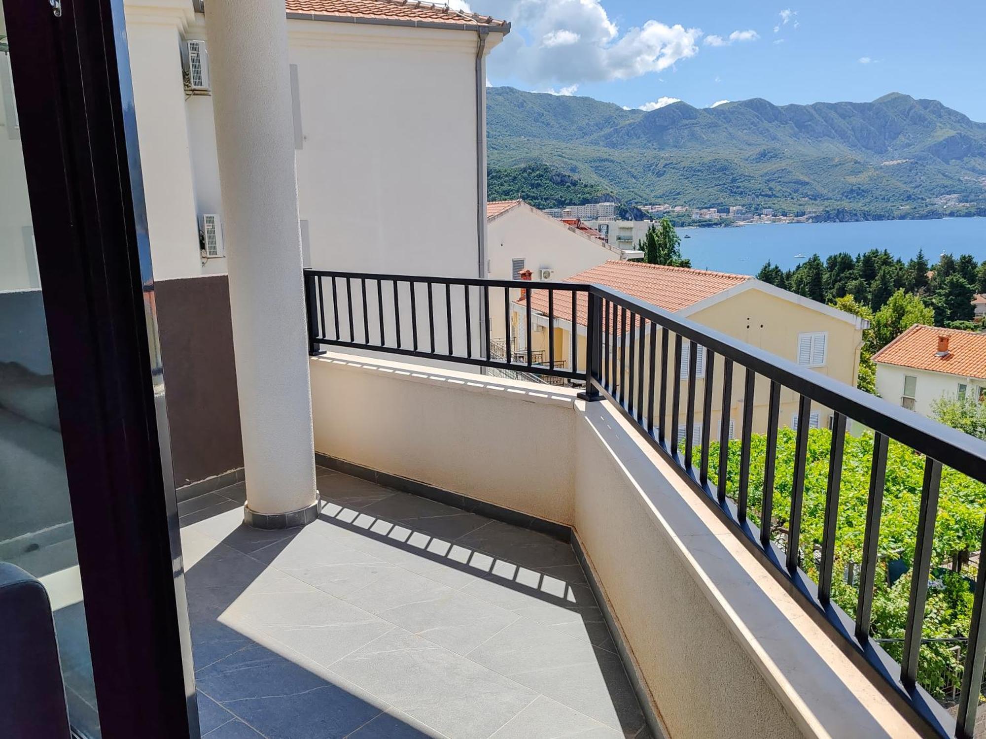 בודווה Sea View Apartment In Becici מראה חיצוני תמונה